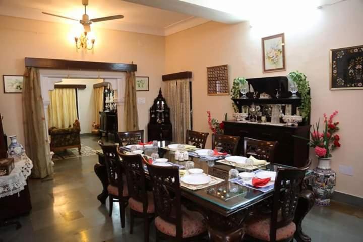 Hotel Karan Villas 코타 외부 사진