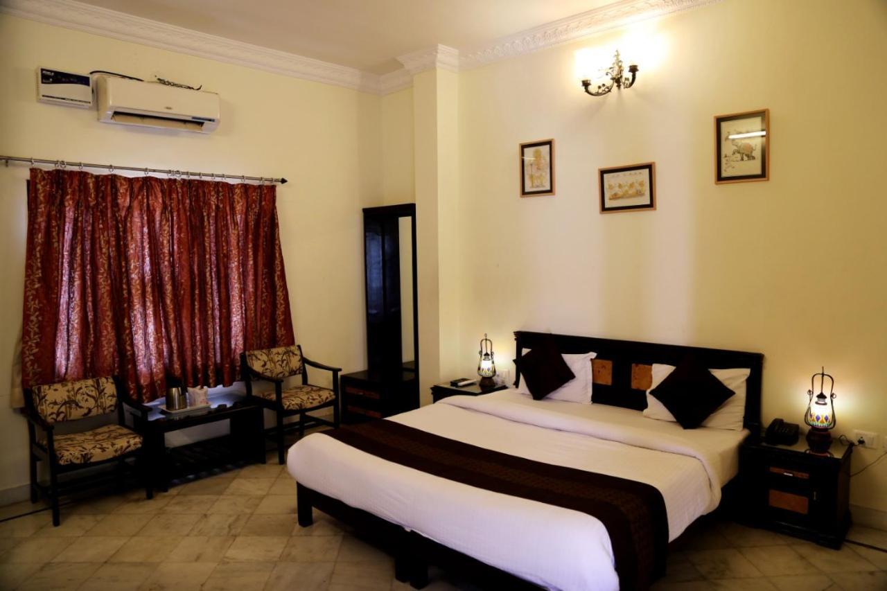 Hotel Karan Villas 코타 외부 사진