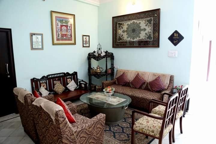 Hotel Karan Villas 코타 외부 사진