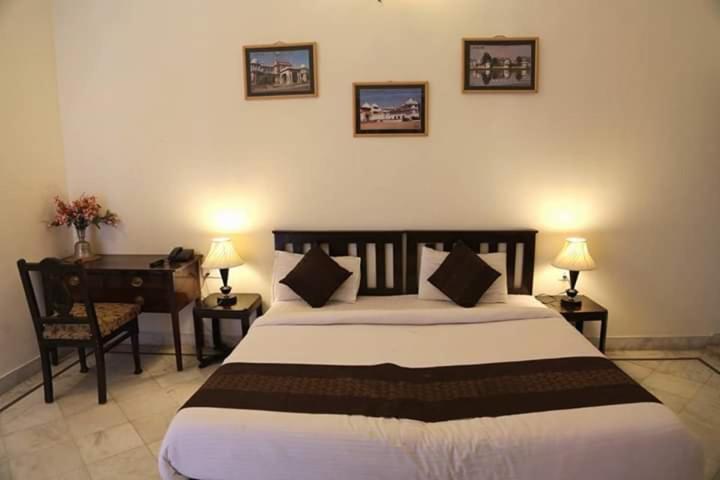 Hotel Karan Villas 코타 외부 사진